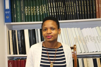 Dr Hlengiwe Dlamini
